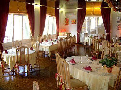 Le Richevaux 2*
